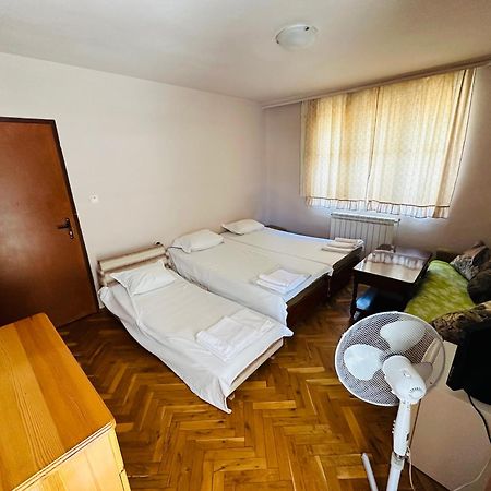 Несебър, Къща Със Стаи Под Наем Всяка Със Самостоятелна Баня, Тоалетна И Тераса Само На 400Метра От Двата Плажа В Несебър Bagian luar foto